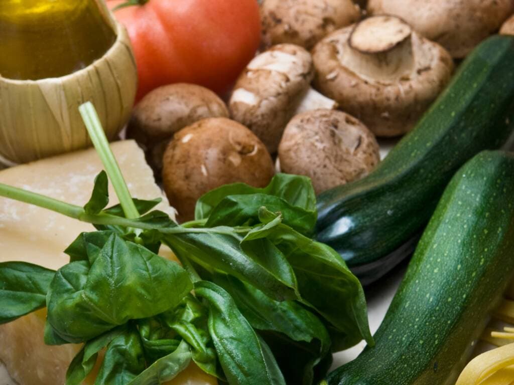 Più cibo meno food, più cuochi meno chef